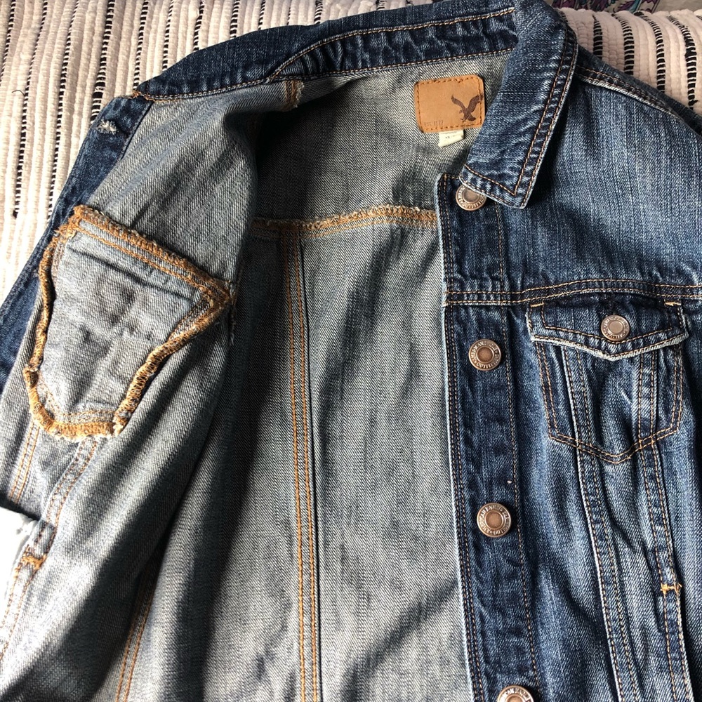 AE JEAN JACKET - Picture 1 of 2